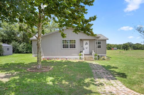 8956 Fm 1696 Rd, Bedias, TX, 77831-3438 | Card Image