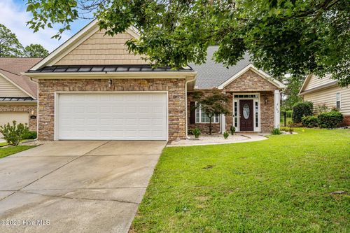 102 Lightwater Dr, Aberdeen, NC, 28315-2383 | Card Image