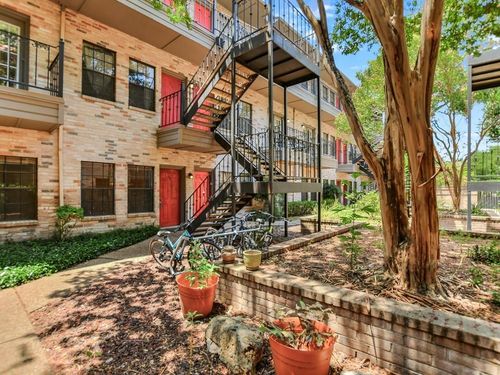 apt-105-2216 San Gabriel St, Austin, TX, 78705-5032 | Card Image