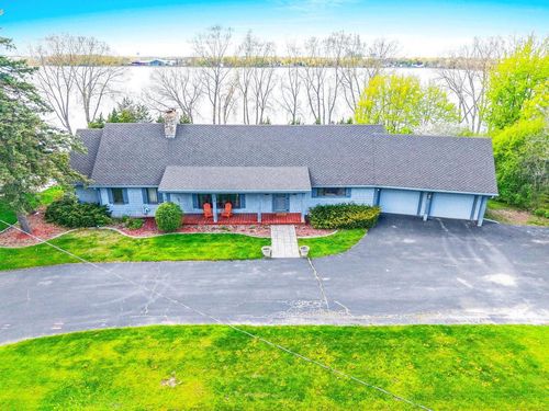 2512 Riverside Drive, ALLOUEZ, WI, 54301 | Card Image