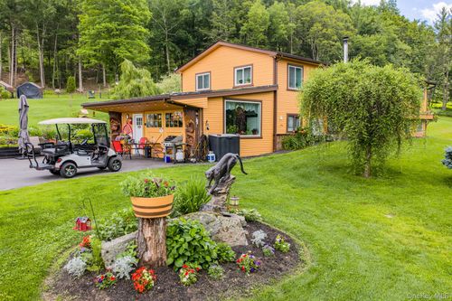 143 S Maplewood Rd, Monticello, NY, 12701-4164 | Card Image