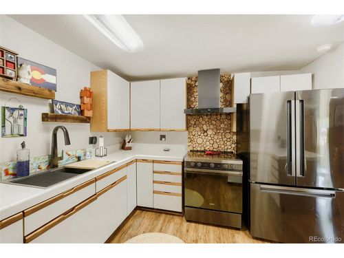 388 Clark Rd, Bailey, CO, 80421-1266 | Card Image