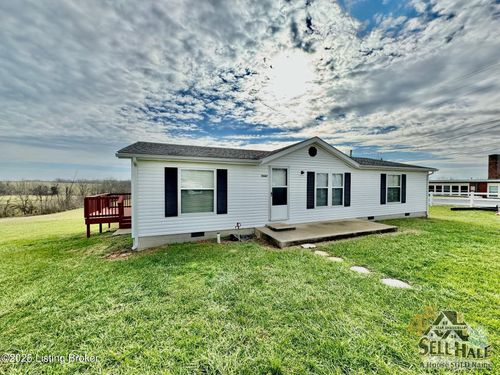 10687 Main St, Mackville, KY, 40040-7047 | Card Image