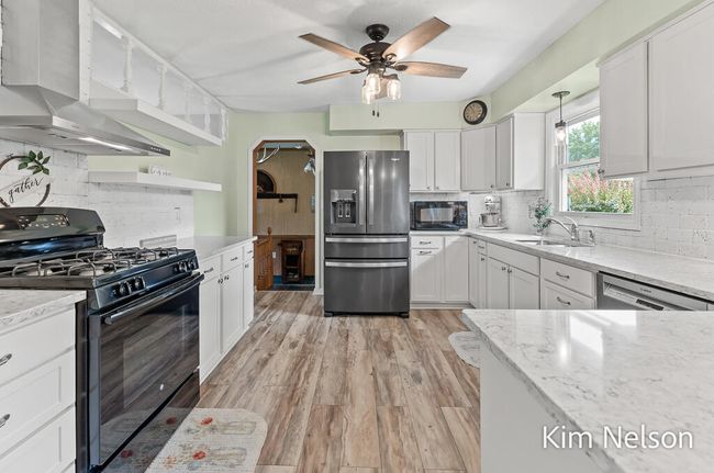 7700S.80thAve-43LoRes | Image 12