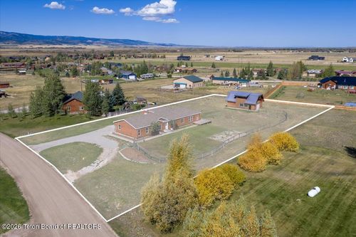 700 Elk Thistle Dr, Victor, ID, 83455-4968 | Card Image