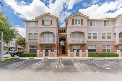 203-8826 W Flagler St, Miami, FL, 33174-2490 | Card Image