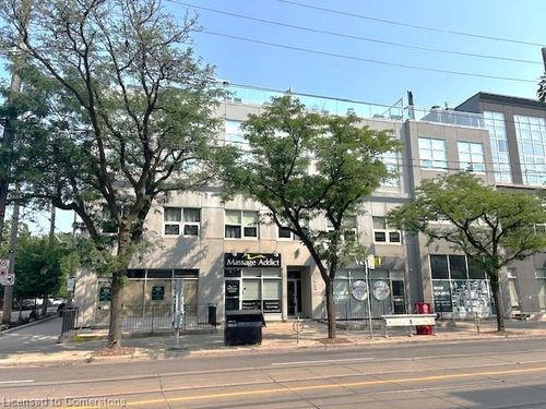 204-1842 Queen St E, Toronto, ON, M4L6T3 | Card Image