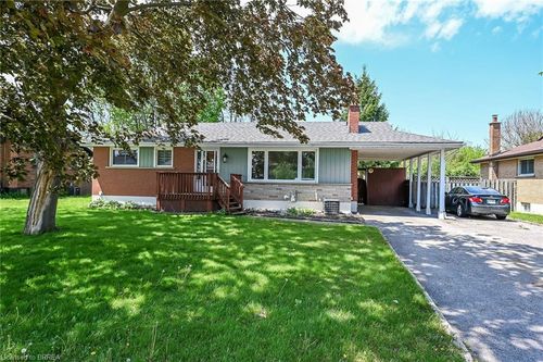 15 Tranquility St, Brantford, ON, N3R3H6 | Card Image