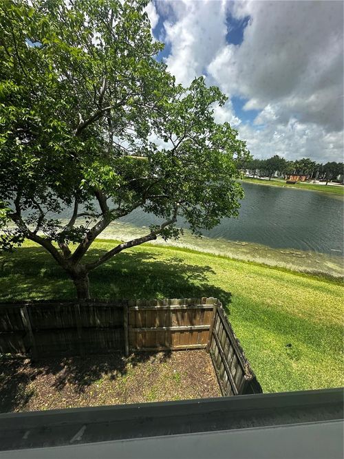 147-2718 Se 15th Pl, Homestead, FL, 33035-2581 | Card Image