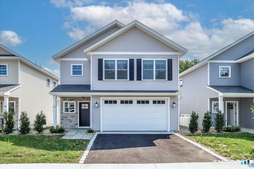 8-8 Fieldstone Ct, Bethel, CT, 06801-1273 | Card Image