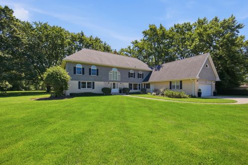 75 Ela Rd, Inverness, IL, 60067-4450 | Card Image