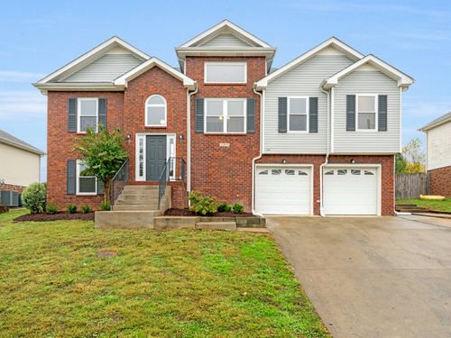 3395 Quicksilver Ct, Clarksville, TN, 37042-9523 | Card Image