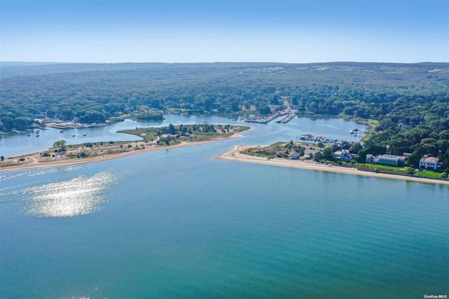 nearby Circle Beach | Image 28