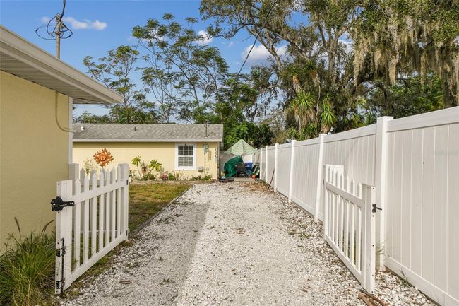 Unit B - Gated Front Entry | Image 30