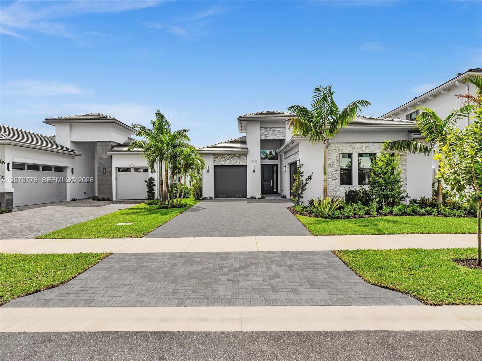 Residential Lease in Palm Beach Gardens