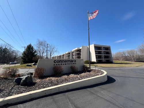 apt-418-2485 Londin Ln E, Maplewood, MN, 55119-6718 | Card Image