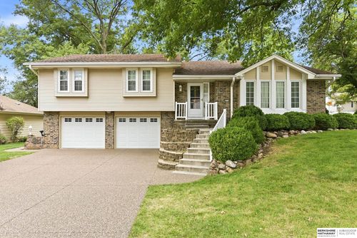 9259 Berry Street, Omaha, NE, 68127 | Card Image
