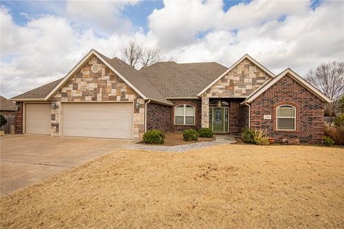 2308 Sw Chinquapin Ave, Bentonville, AR, 72713-7819 | Card Image