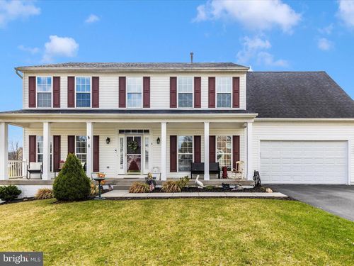 6 Saint Rene Ln, HANOVER, PA, 17331-8493 | Card Image