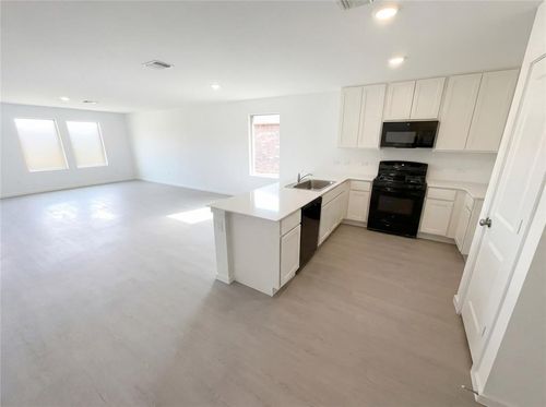 3708 Los Cabos Dr, Mustang, OK, 73064-5137 | Card Image