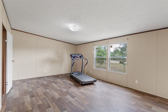 178 Ponderosa Loop, House other with 4 bedrooms, 2 bathrooms and 4 parking in Paige TX | Image 18