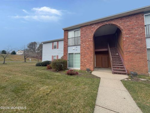 164 Frontier Way, Tinton Falls, NJ, 07753-7822 | Card Image