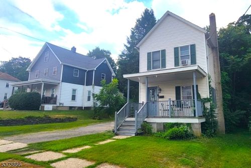 46 Pine St, Newton, NJ, 07860-2525 | Card Image