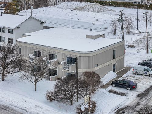 124 Beech St, Traverse City, MI, 49684-2367 | Card Image