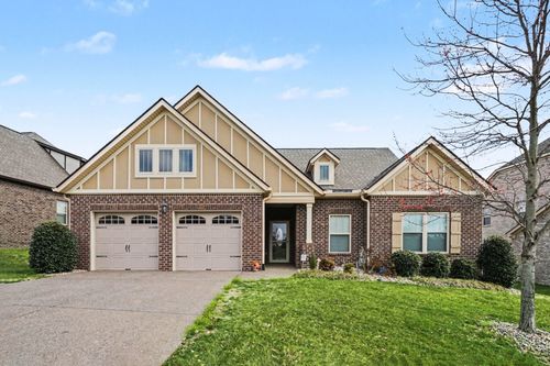 1004 Waterstone Dr, Lebanon, TN, 37090-1425 | Card Image