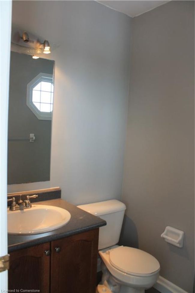 629 Windflower Cres, House other with 3 bedrooms, 3 bathrooms and 6 parking in Kitchener ON | Image 11