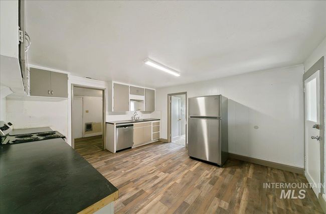 31254 Pitman Ln, House other with 5 bedrooms, 4 bathrooms and 4 parking in Parma ID | Image 6