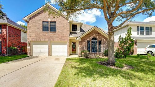 2114 Whirlaway Dr, Stafford, TX, 77477-6488 | Card Image