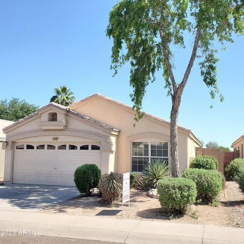 4739 E Desert Wind Dr, Phoenix, AZ, 85044-6212 | Card Image