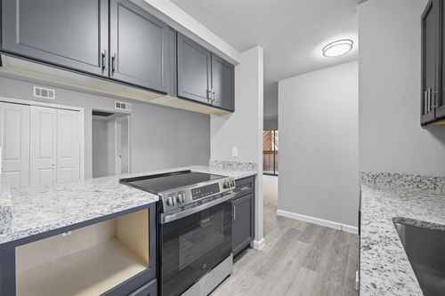 apt-1027-8110 Skillman St, Dallas, TX, 75231-2839 | Card Image