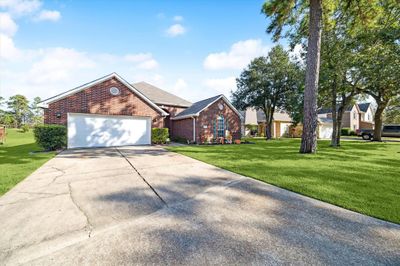 16654 Bluefin Street, House other with 4 bedrooms, 2 bathrooms and null parking in Crosby TX | Image 3