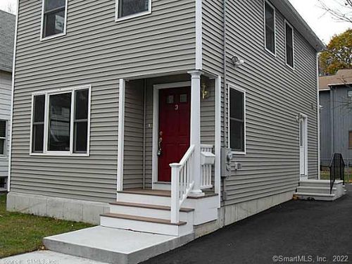 3 Willow St, Milford, CT, 06460-6349 | Card Image