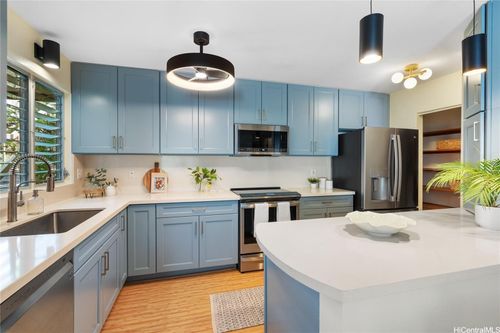 apt-5-44-365 Nilu St, Kaneohe, HI, 96744-2629 | Card Image