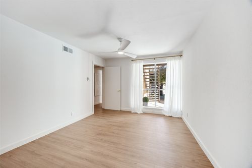 apt-131-6036 Birchbrook Dr, Dallas, TX, 75206-4428 | Card Image