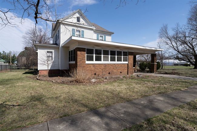 101 W Franklin St, House other with 3 bedrooms, 2 bathrooms and 2 parking in Carlock IL | Image 11