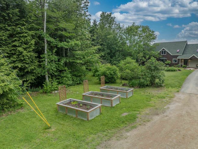 234 Carter Mountain Rd, House other with 4 bedrooms, 3 bathrooms and null parking in New Hampton NH | Image 46
