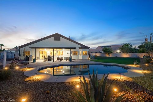 6717 Hawthorne Creek Ct, Las Vegas, NV, 89131-2753 | Card Image