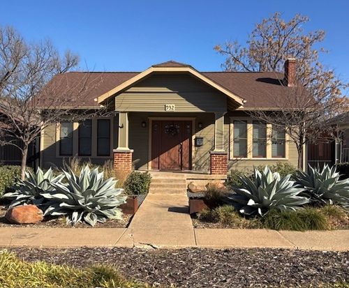 932 N Windomere Ave, Dallas, TX, 75208-3501 | Card Image