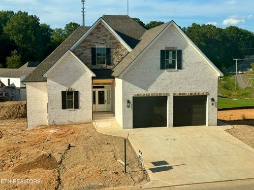 12011 Avery Manor Ln, Knoxville, TN, 37932-3817 | Card Image