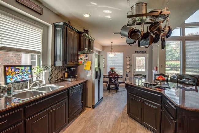 817 Water Oak Dr, House other with 4 bedrooms, 4 bathrooms and null parking in Grapevine TX | Image 14