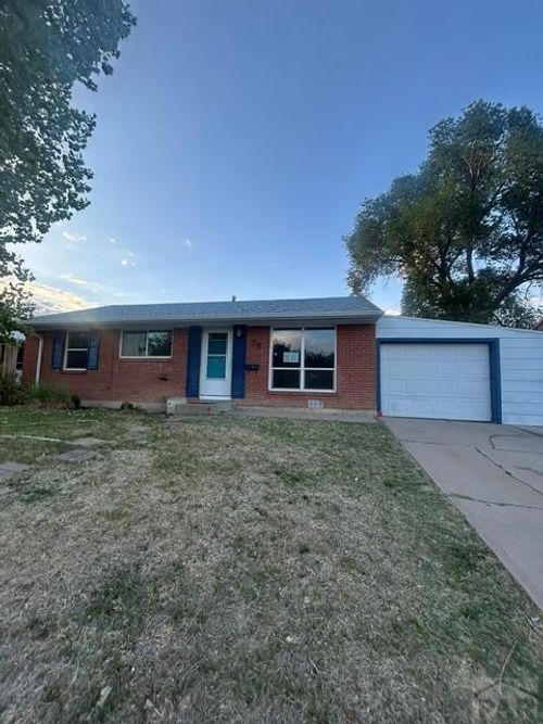 75 Hanson Ln, Pueblo, CO, 81001-1908 | Card Image