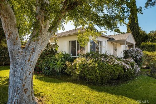 11552 Braddock Dr, Culver City, CA, 90230-5167 | Card Image