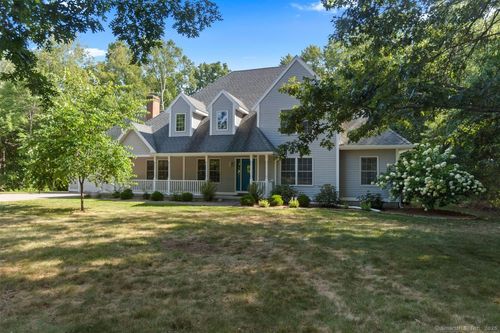 60 Stonewall Rd, Salem, CT, 06420-4135 | Card Image