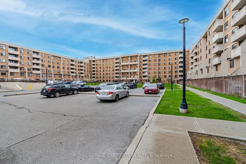 112-2645 Jane St, North York, ON, M3L2J3 | Card Image