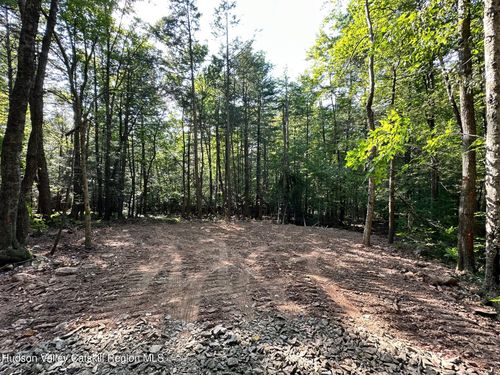 5305 Route 212, Mount Tremper, NY, 12457-5402 | Card Image