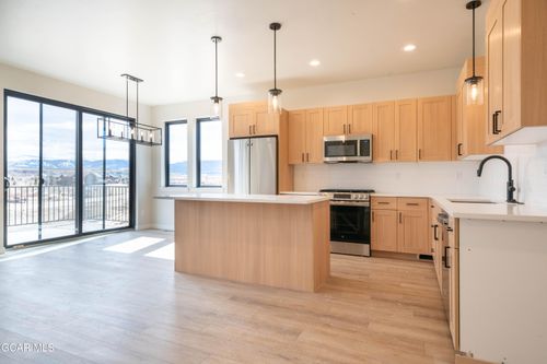 600 Tabernash Dr, Tabernash, CO, 80478 | Card Image